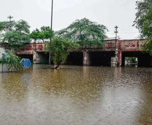rain waterlogging underpass