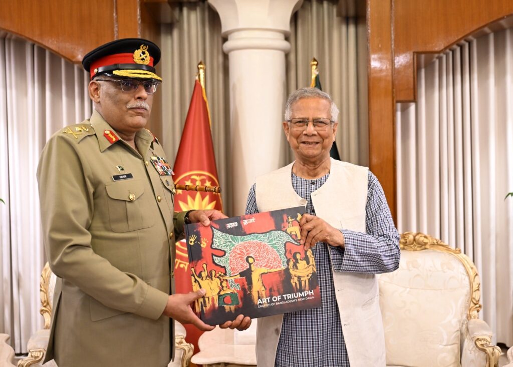 bangaldesh with pak army