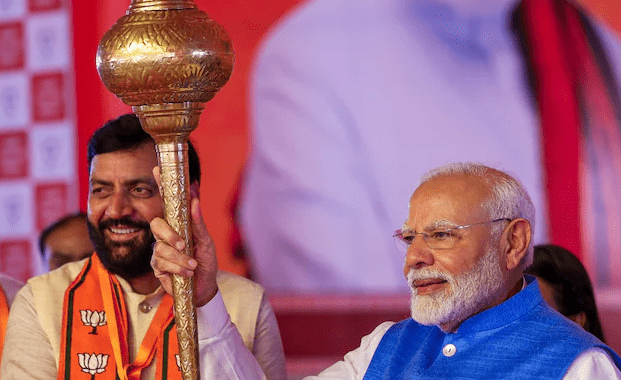 cm saini with pm modi