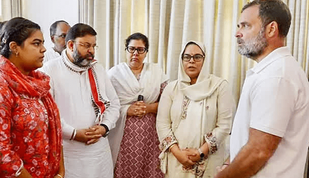 rahul gandhi y puran family