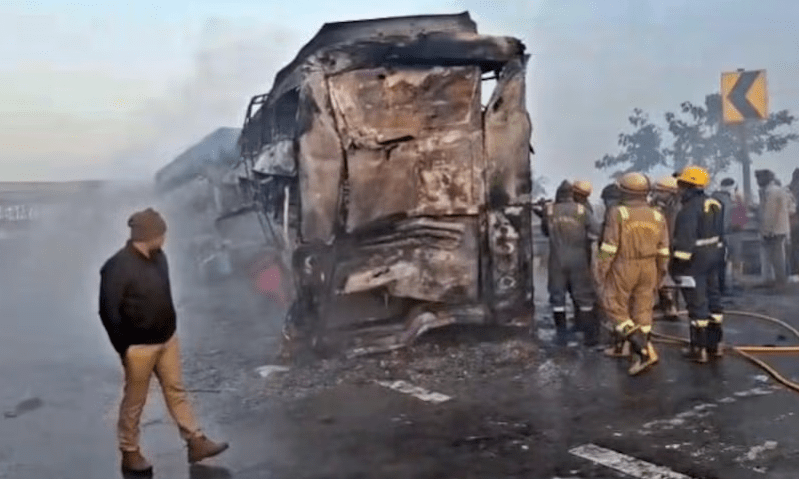 accident bus fog